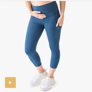 Martina Maternity & Postpartum Support Crop Leggings (Large)